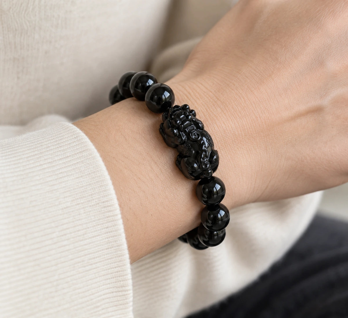 Carved Obsidian Pixiu Bracelet