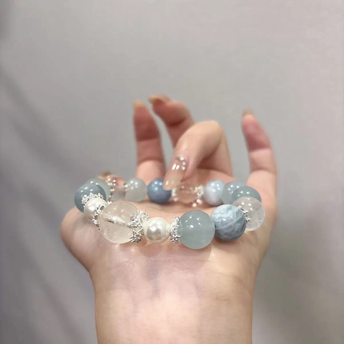 Aquamarine Pearl and Crystal Bracelet Front View.